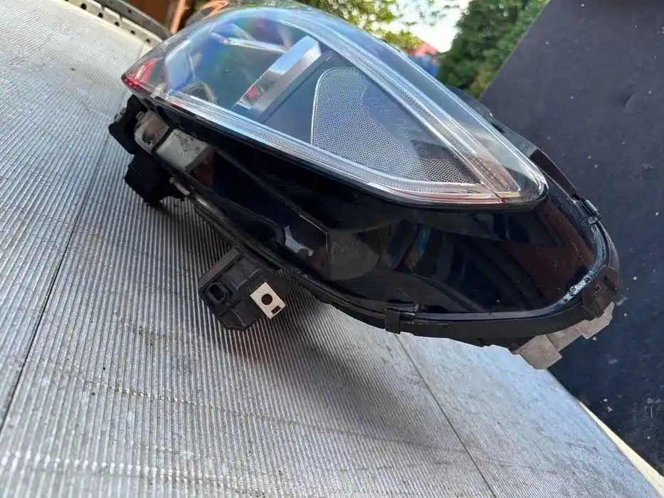 Alfa Romeo Stelvio Lampa Przednia Lewa BI Xenon Led 50559300