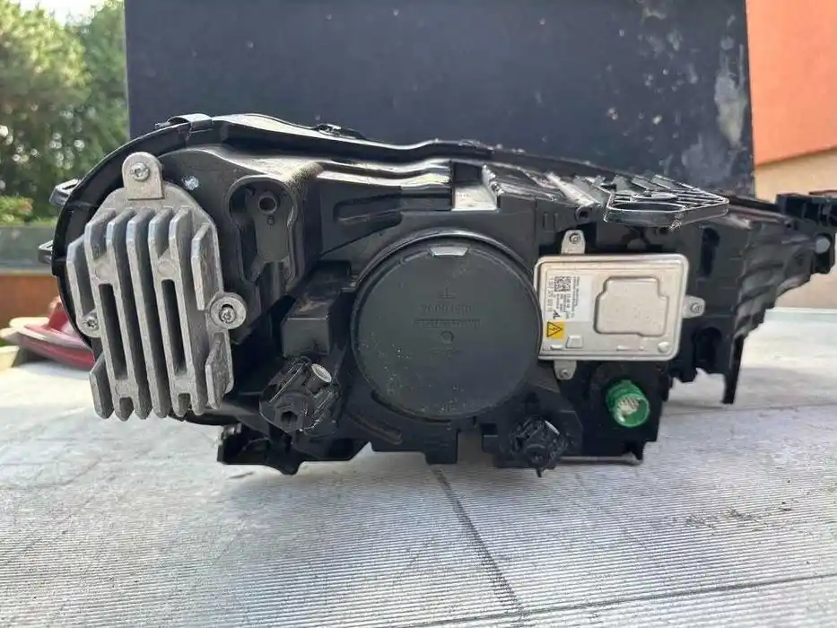 Alfa Romeo Stelvio Lampa Przednia Lewa BI Xenon Led 50559300