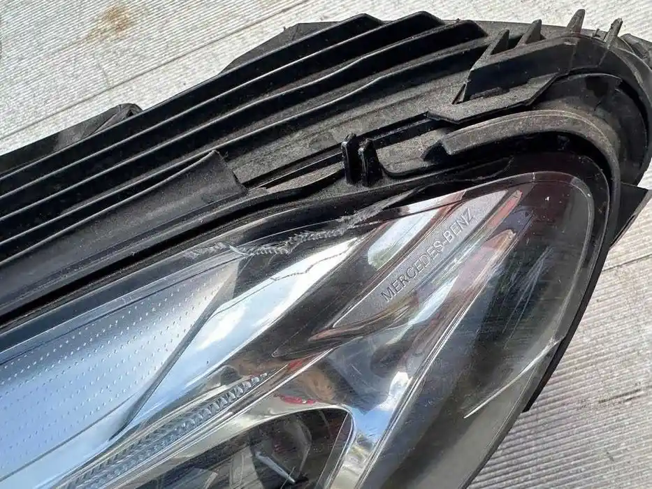 Mercedes GLC W253 Lampa Przednia Lewa Full Led A2539065701