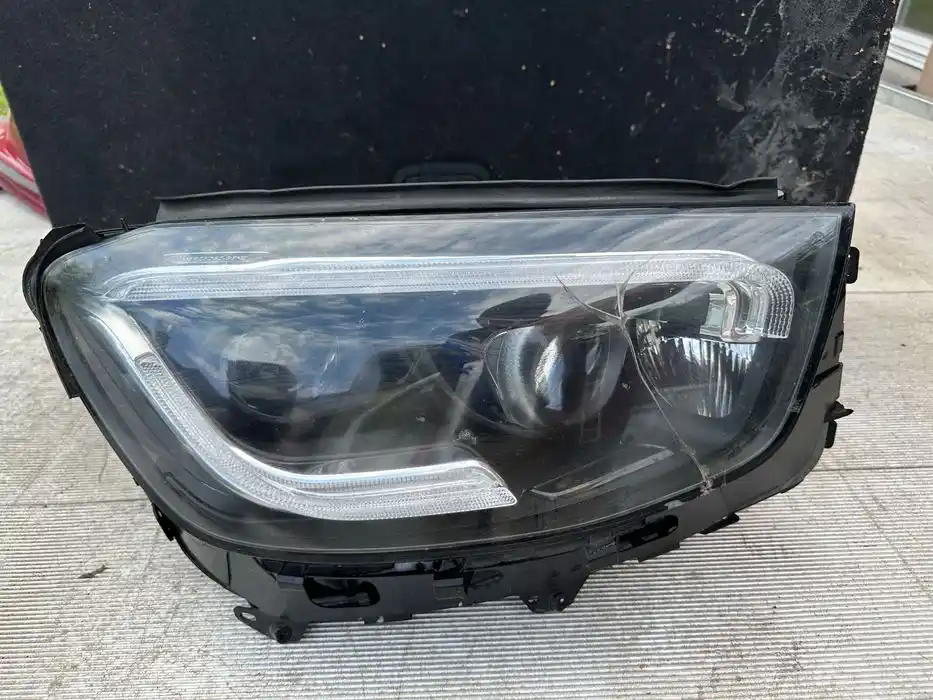 Mercedes GLC W253 Lift Lampa Przednia Prawa Full Led A2539061604