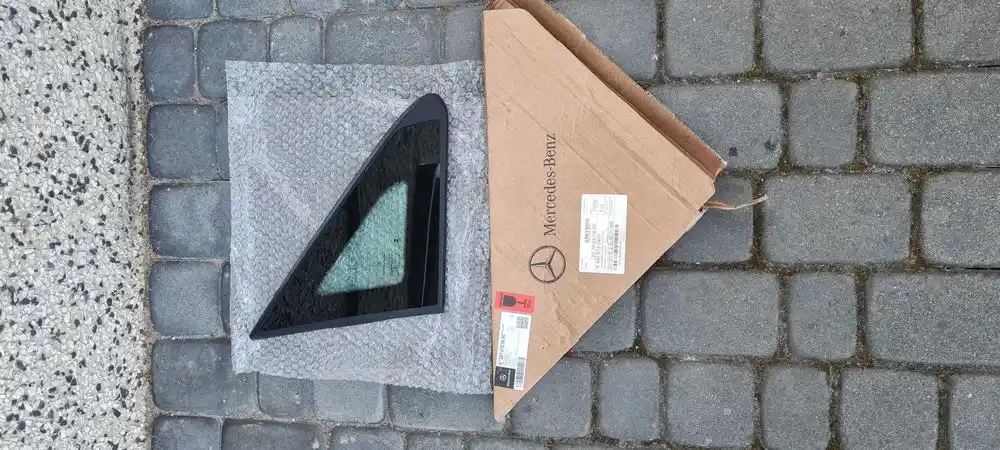 MERCEDES VITO V-KLASA W447 Szybka Karoseryjna Przód Prawa A4476730405