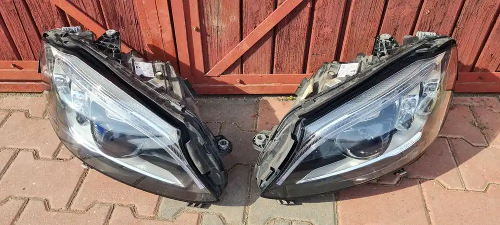 MERCEDES C KLASA W205 LIFT Lampy Przód Multibeam Led Komplet