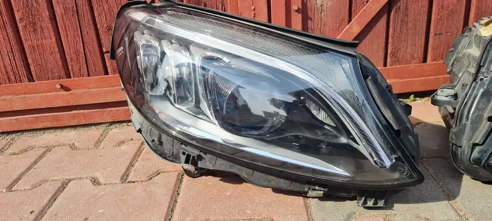 MERCEDES C KLASA W205 LIFT Lampy Przód Multibeam Led Komplet