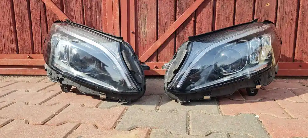 MERCEDES C KLASA W205 LIFT Lampy Przód Multibeam Led Komplet
