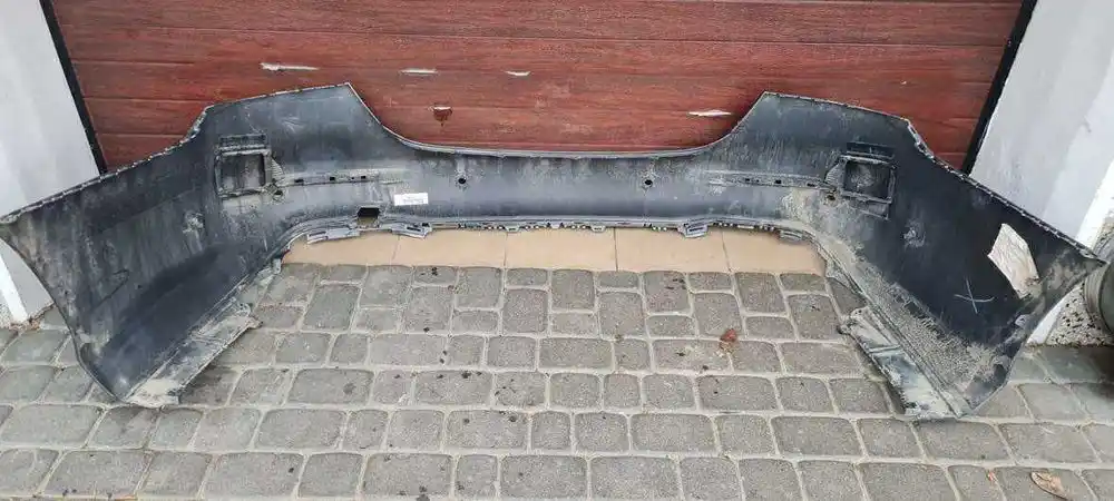 Mercedes E Klasa W213 Sedan Lift Zderzak Tył Tylny PDC