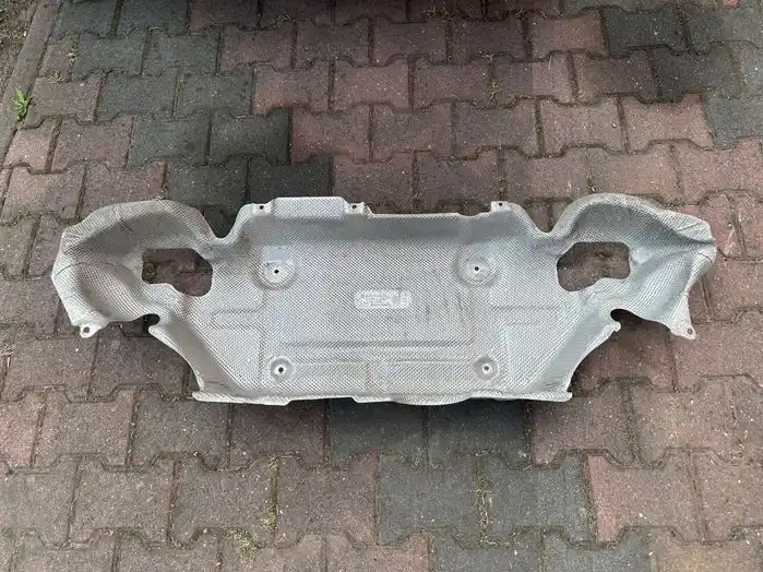 Mercedes A Klasa W177 Osłona Termiczna Wydechu