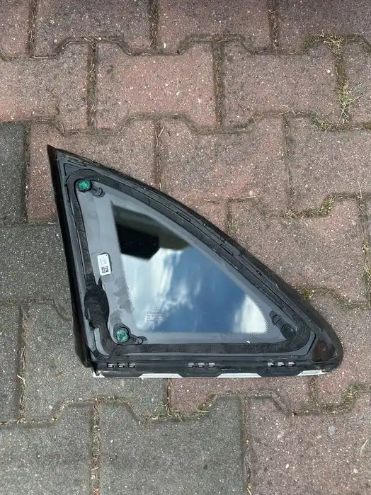 Mercedes GLA W247 Szyba Karoseryjna Tylna Prawa