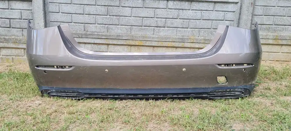 MERCEDES E KLASA W214 Zderzak Tył Tylny A2148851700 PDC