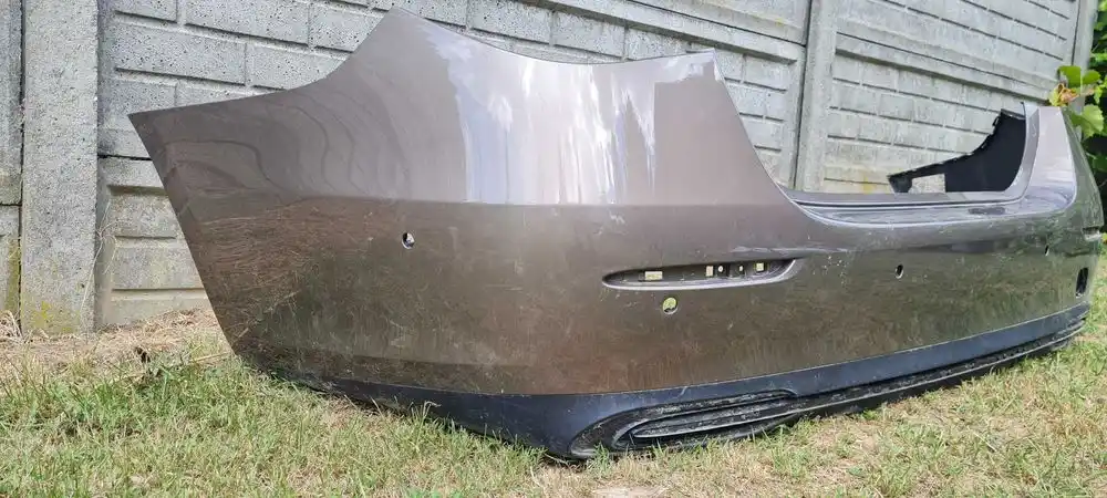 MERCEDES E KLASA W214 Zderzak Tył Tylny A2148851700 PDC