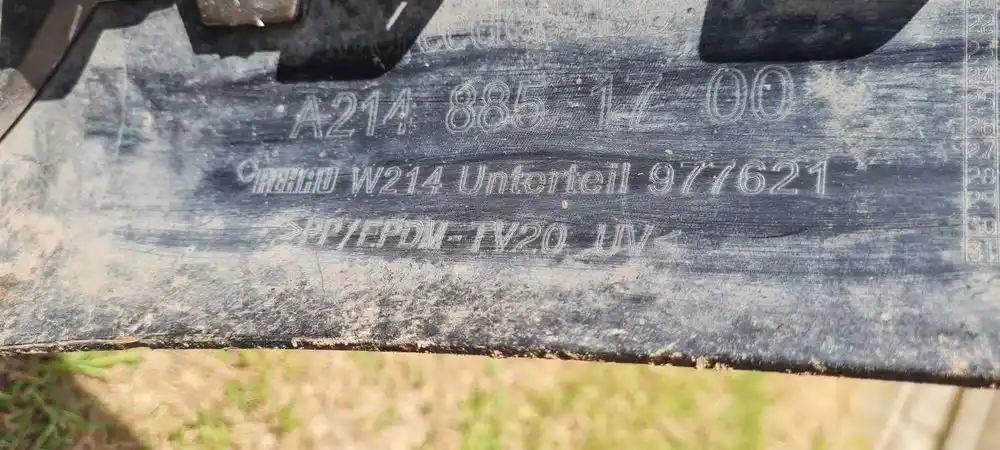 MERCEDES E KLASA W214 Zderzak Tył Tylny A2148851700 PDC