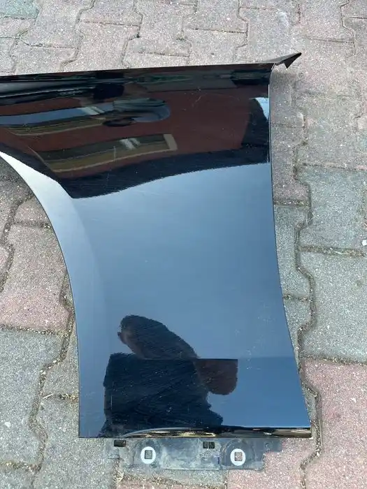Mercedes E Klasa W214 Błotnik Przód Przedni Lewy