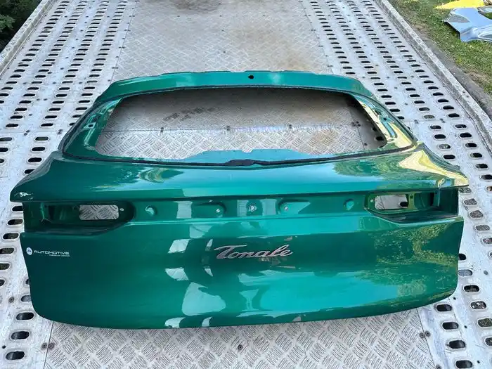 Alfa Romeo Tonale Klapa Bagażnika