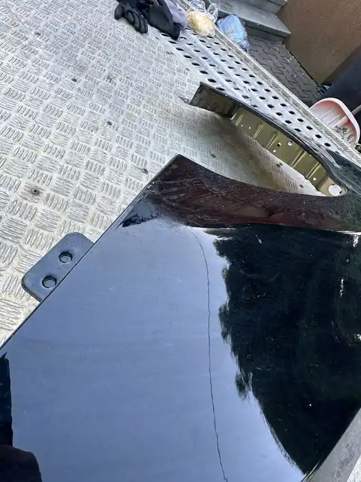 Mercedes E Klasa W214 Błotnik Przód Przedni Prawy
