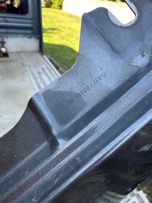 Mercedes A Klasa W177 Błotnik Przód Przedni Prawy A1778810600