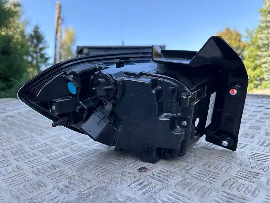 Jeep Avenger Lampa Tył Tylna Prawa