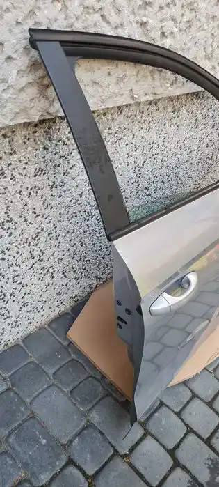 SEAT IBIZA V 6F Drzwi Przód Przednie Prawe