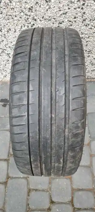 MICHELIN PILOT SPORT 4 Opona letnia 225/40/18 Wzmocnienie XL