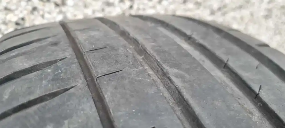 MICHELIN PILOT SPORT 4 Opona letnia 225/40/18 Wzmocnienie XL