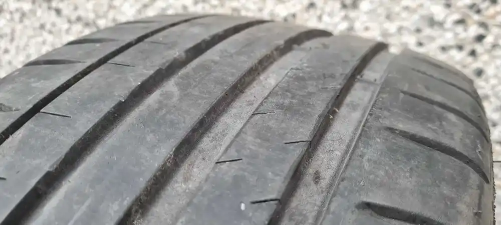 MICHELIN PILOT SPORT 4 Opona letnia 225/40/18 Wzmocnienie XL