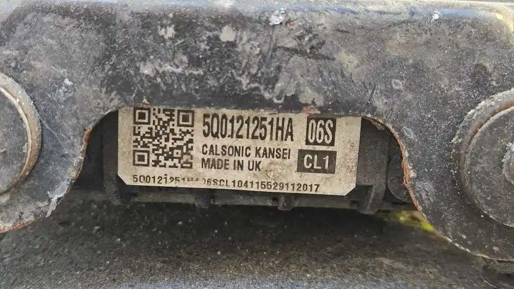 AUDI S3 8V GOLF VII R Dodatkowa Chłodnica Wody Stelaż Przewody 5Q0121251HA
