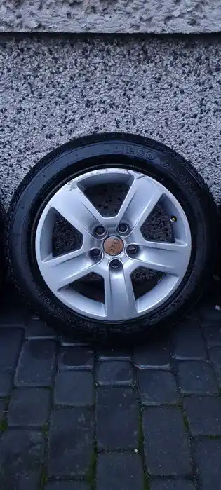 VW AUDI Koła Alu 7Jx16'' Z Nowymi Oponami Zimowymi 205/55/16