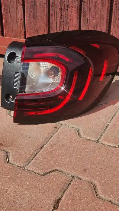 RENAULT CAPTUR I LIFT 17-19 Lampa Tył Tylna Prawa