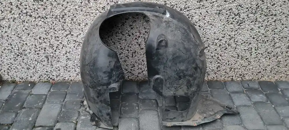 AUDI A3 8V Nadkole Przód Przednie Lewe