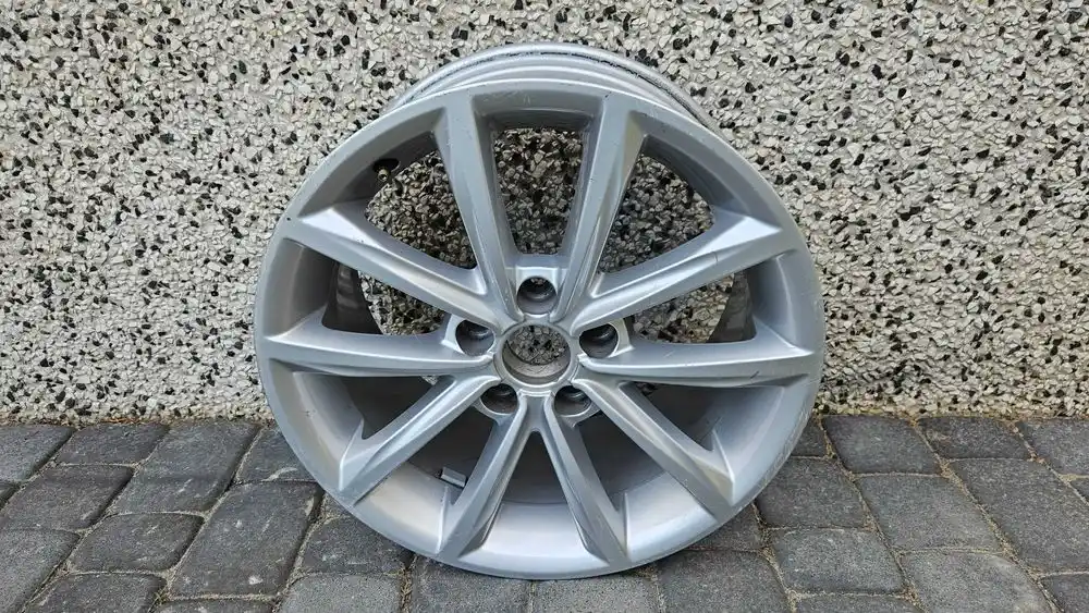 AUDI TT ALUFELGA 8,5 x 17'' 5X112
