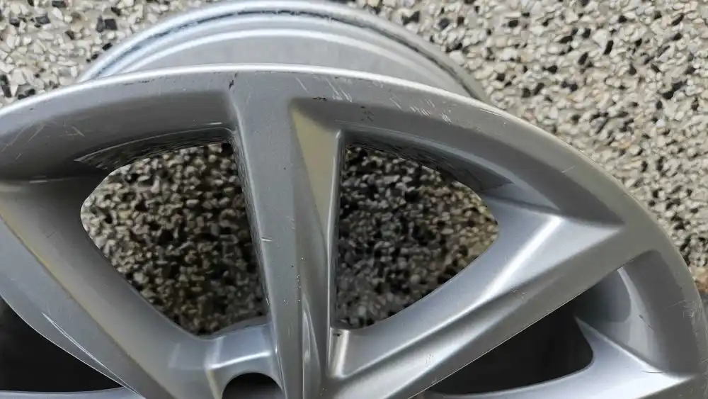 AUDI TT ALUFELGA 8,5 x 17'' 5X112