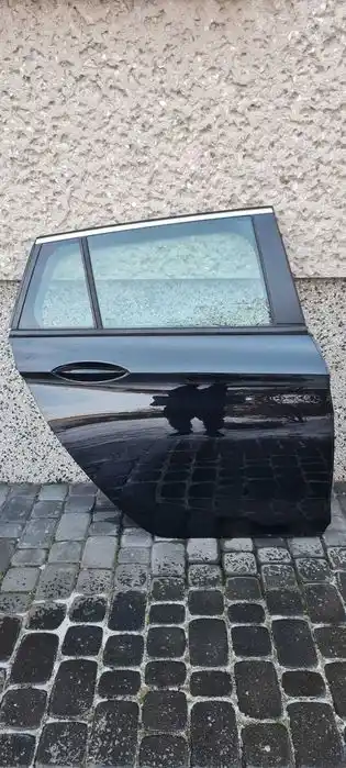 OPEL ASTRA K KOMBI Drzwi Tył Tylne Prawe Z22Y