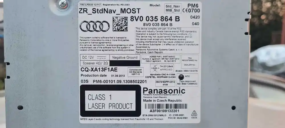 VW AUDI SEAT SKODA Czytnik Nawigacji Kart SD
