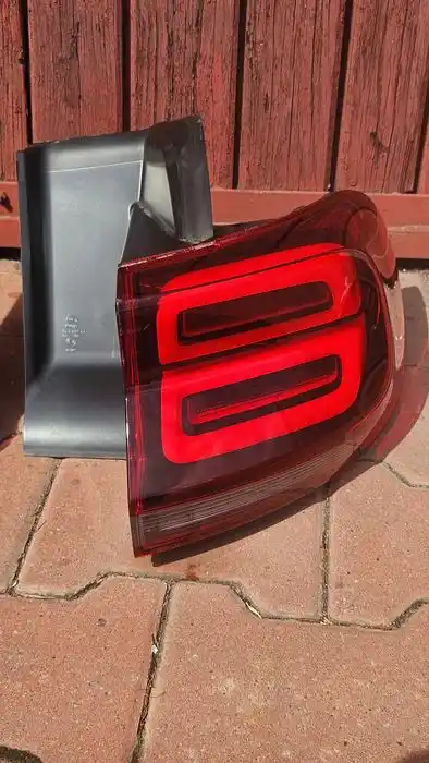 CITROEN C5 AIRCROSS I 17-22 Lampa Tył Tylna Lewa Prawa