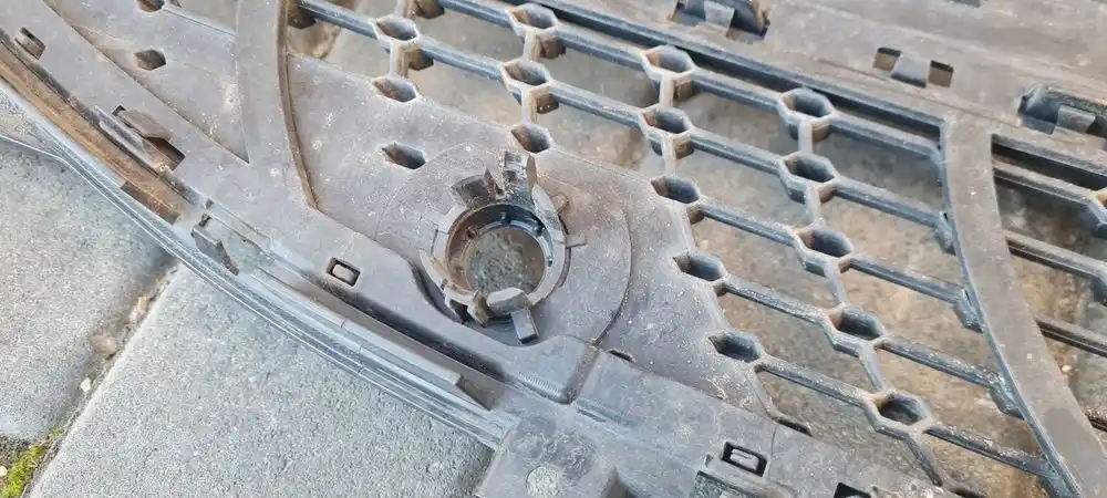 MERCEDES CLA W118 Grill Atrapa Diamenty PDC