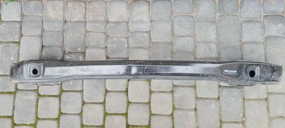 MERCEDES C KLASA W204 Belka Zderzaka Tył Tylna