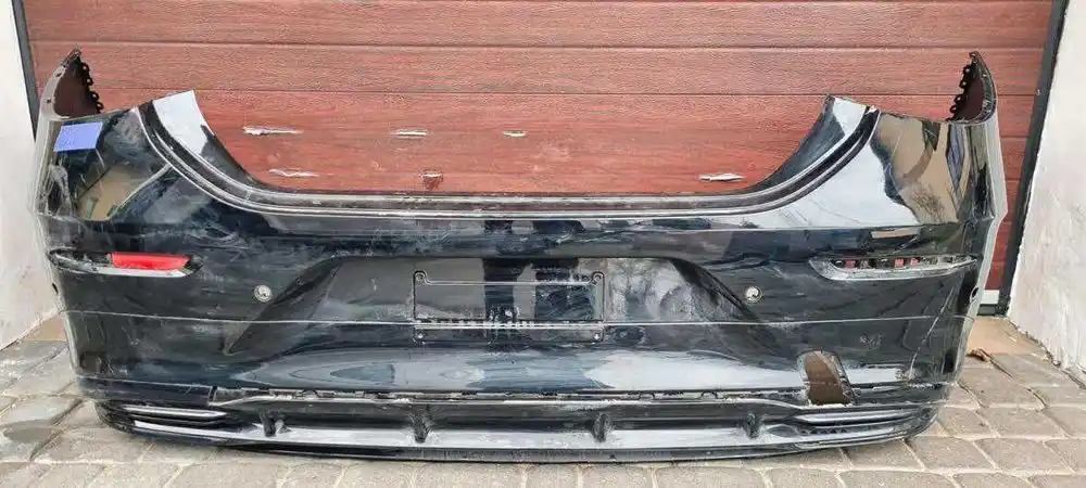 Mercedes CLA A174 Zderzak Tył Tylny PDC