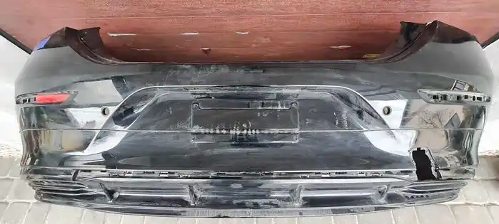 Mercedes CLA A174 Zderzak Tył Tylny PDC