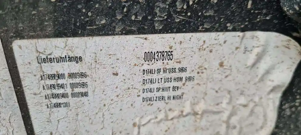 Mercedes CLA A174 Zderzak Tył Tylny PDC