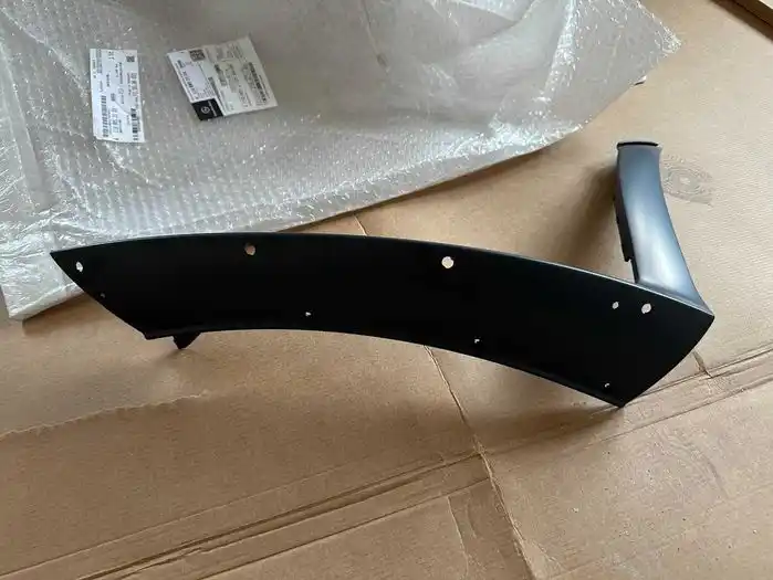 Mercedes CLA W118 Spoiler Listwa Zderzaka Lewa