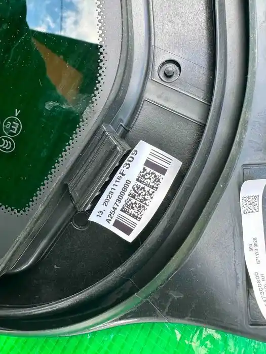 Mercedes GLC W254 Szyba Drzwi Tył Prawe Nowa
