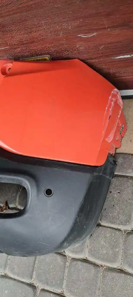 Jeep Renegade Zderzak Tył Tylny PDC