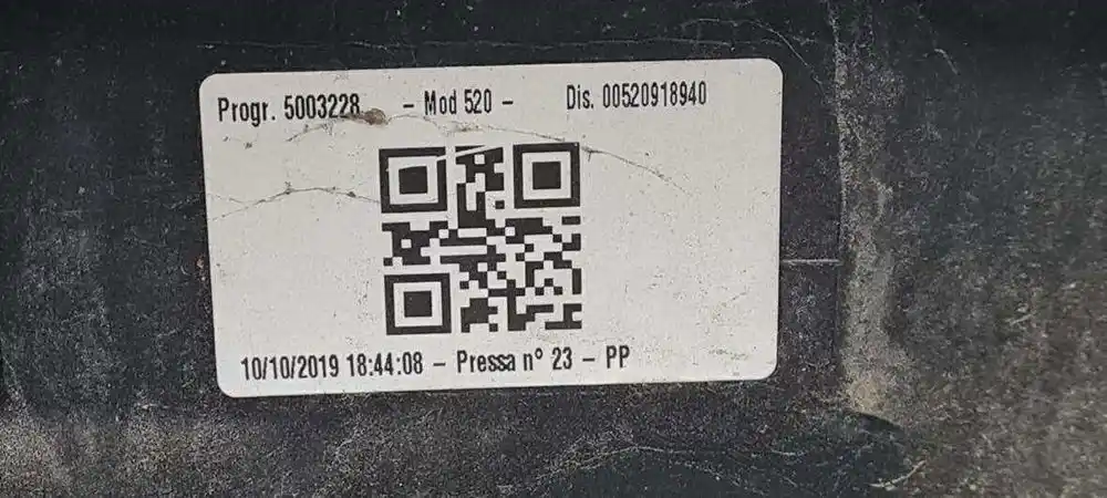 Jeep Renegade Zderzak Tył Tylny PDC