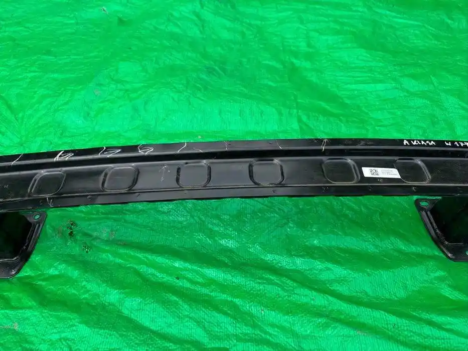 Mercedes A Klasa W177 Belka Zderzaka Tył