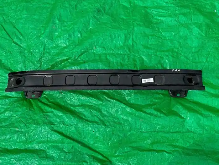 Mercedes EQB W243 EQA Belka Zderzaka Tył