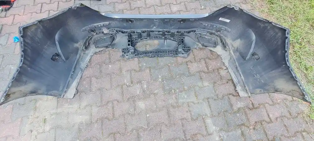 MERCEDES C KLASA W206 AMG SEDAN Zderzak Tył Tylny PDC A2068850703
