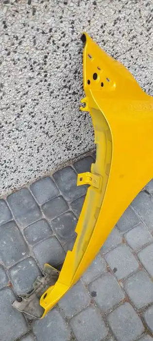 RENAULT CLIO IV Błotnik Przód Przedni Prawy TEJ37 SIRIUS