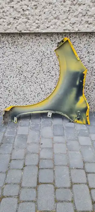 RENAULT CLIO IV Błotnik Przód Przedni Prawy TEJ37 SIRIUS