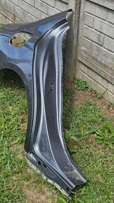 MERCEDES A213 W213 SEDAN Poszycie Błotnika Tył Tylne Prawe