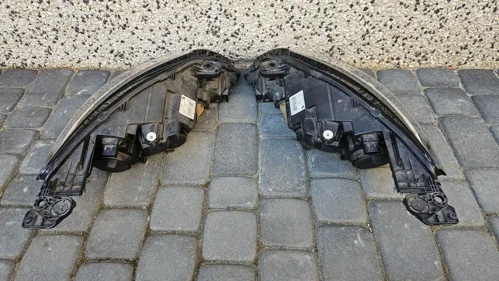 PEUGEOT 308 T9 LIFT 17-21 Lampy Przód Przednie H7 + Soczewka Komplet