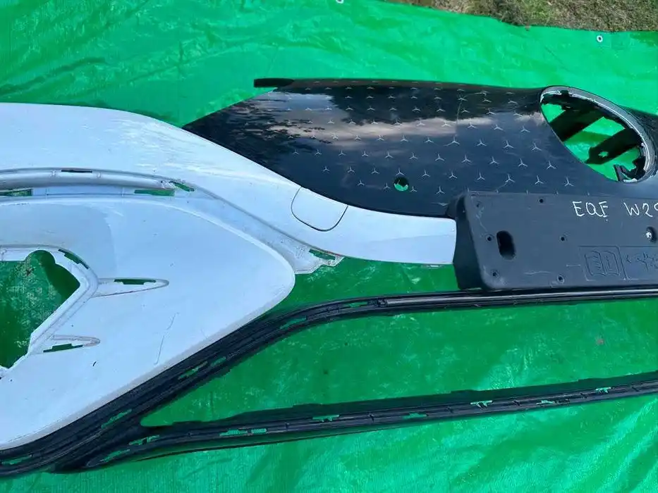 Mercedes EQE W295 AMG Zderzak Przód Przedni