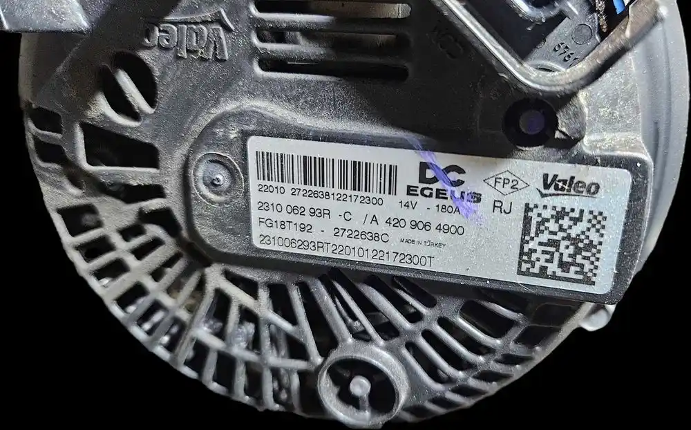 RENAULT DACIA NISSAN 1.5 DCI Alternator 231006293R